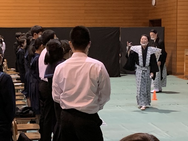 文化庁・文化芸術による子供育成総合事業（巡回公演事業）「語ってみよう！義太夫節！」